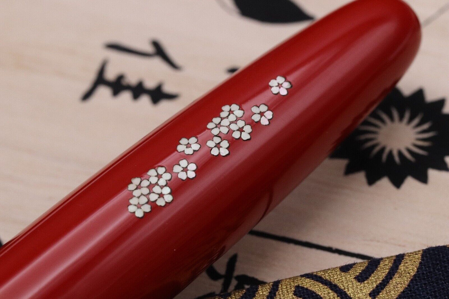 Wancher Dream Pen Zogan Sakura River Fountain Pen - Stub Nib image 4