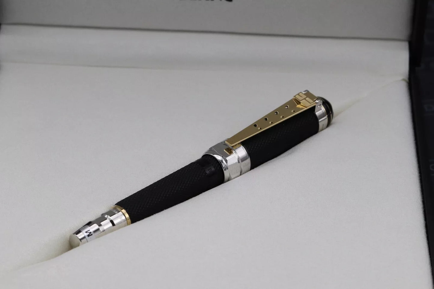 Montblanc Great Characters Elvis Presley Special Edition Fountain Pen - UNUSED image 10