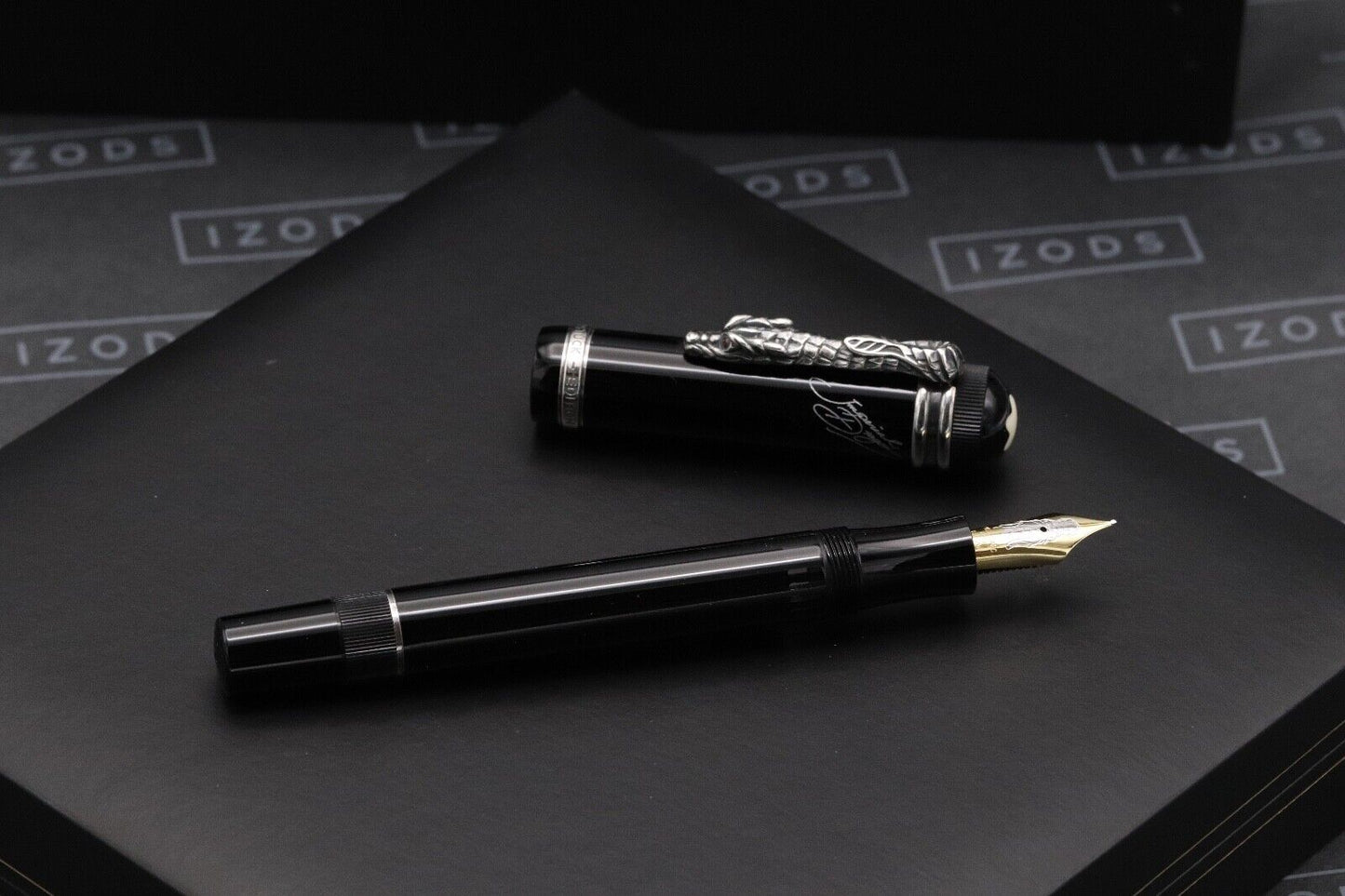Montblanc Writers Edition Imperial Dragon Fountain Pen - NEVER INKED image 1