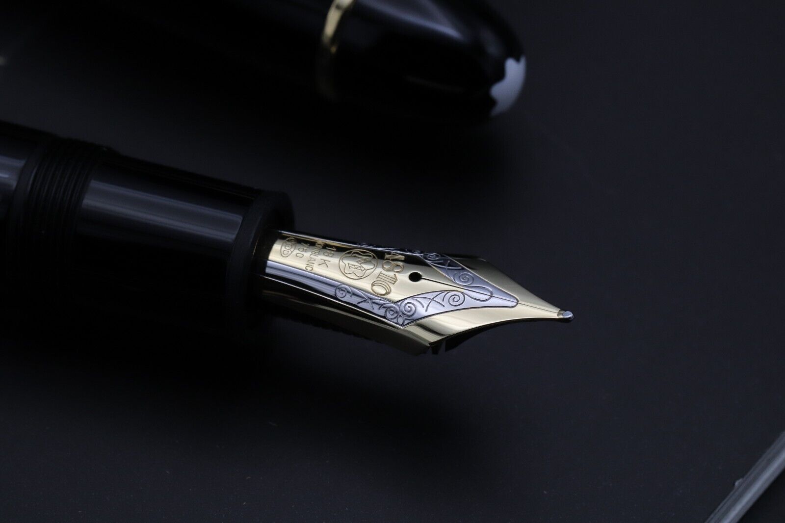Montblanc Meisterstuck 149 Gold-Coated Fountain Pen - NEVER INKED image 2