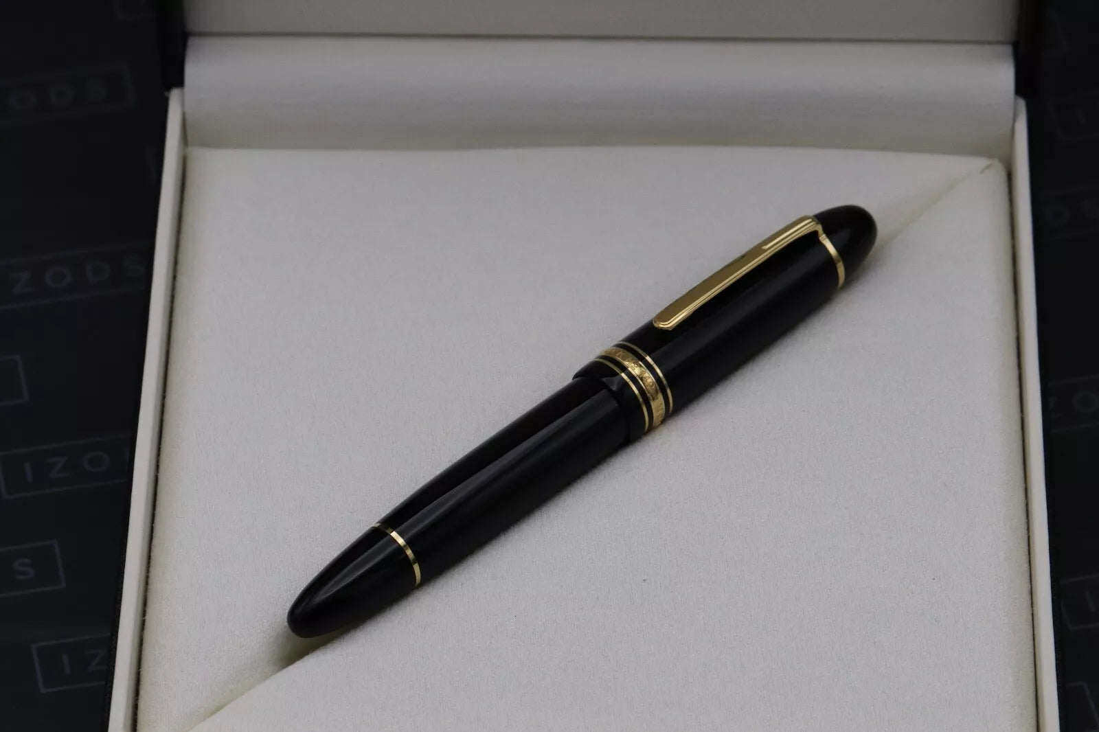 Montblanc Meisterstuck 149 Calligraphy Flex Fountain Pen image 8