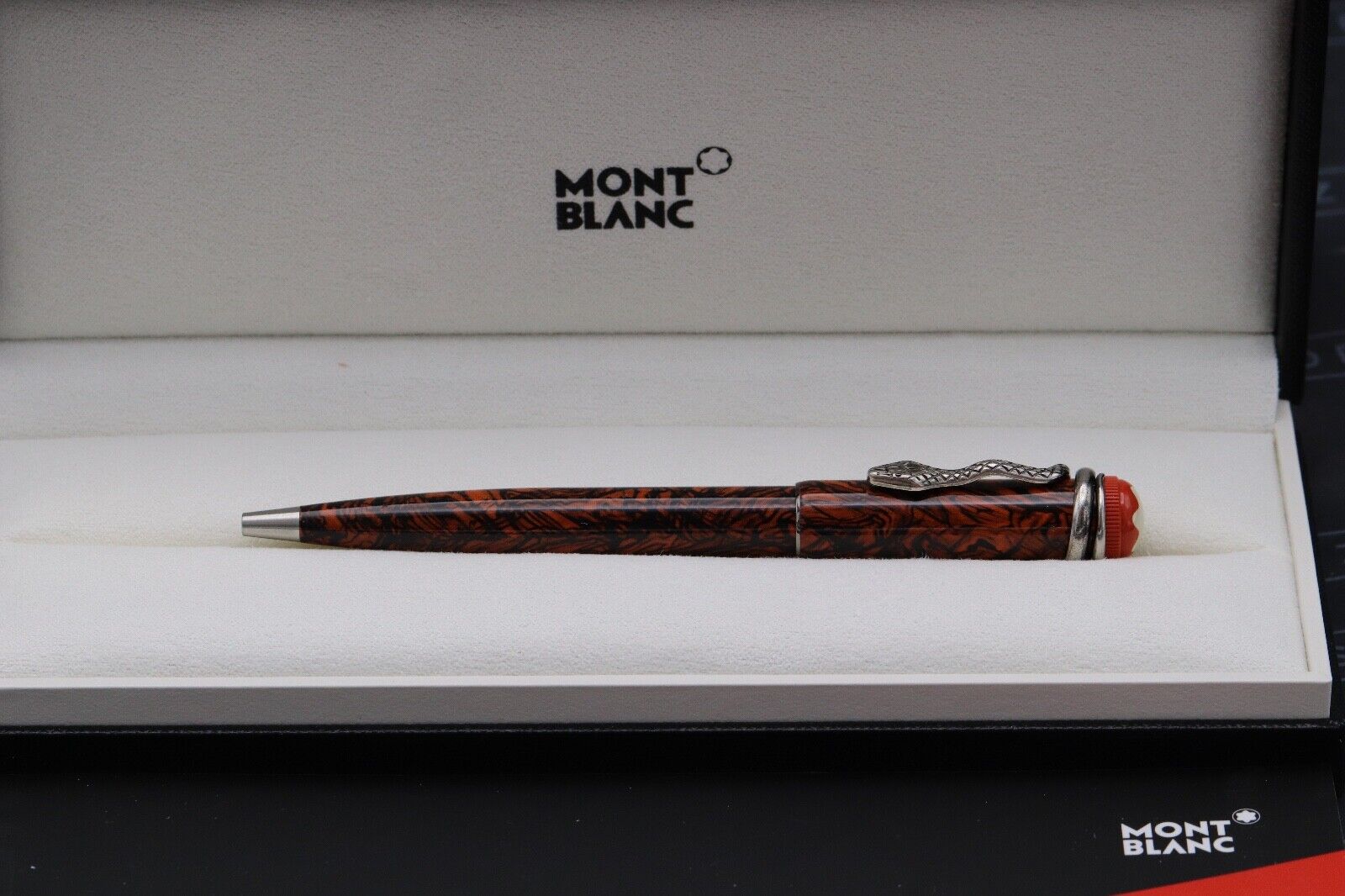 Montblanc Heritage Serpent Marble Ballpoint Pen - UNUSED image 5