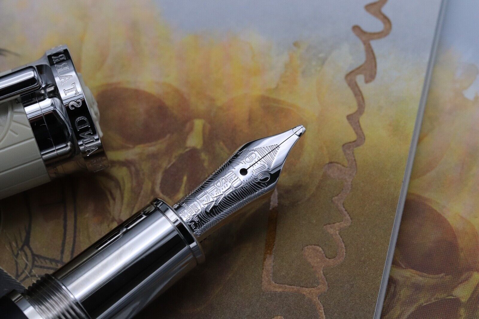 Montblanc Writers Edition Robert Louis Stevenson Fountain Pen - UNUSED - BB NIB image 2