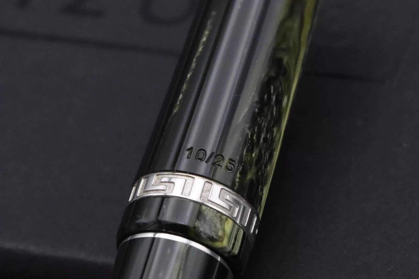 Delta Corsani Fantasia LE25 Malachite Celluloid Fountain Pen - Fusion Stub Nib image 6
