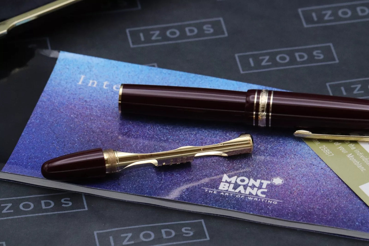 Montblanc Meisterstuck 147 Traveller Bordeaux Fountain Pen image 7
