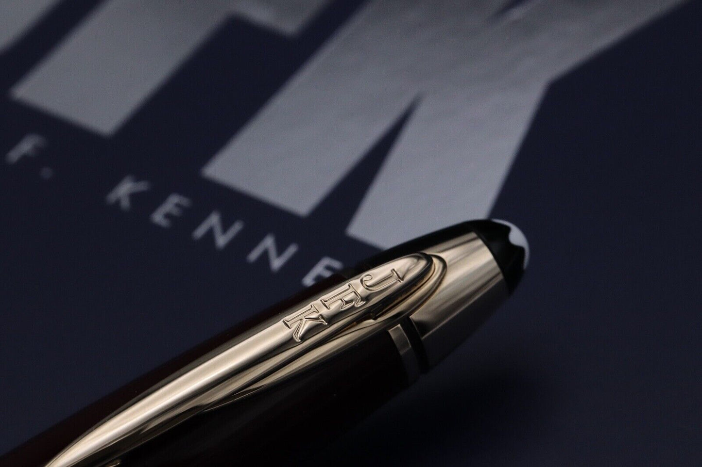 Montblanc Great Characters John F. Kennedy JFK Burgundy SE Fountain Pen image 6