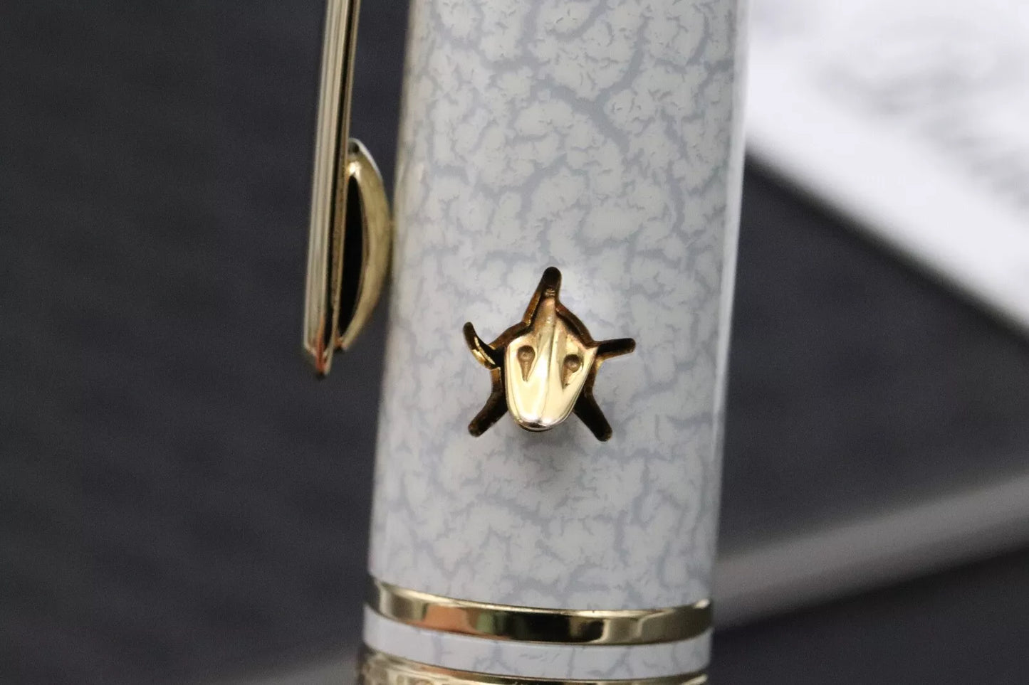 Montblanc Meisterstuck Classique Artisan Ugly Duckling Ballpoint Pen - UNUSED image 5