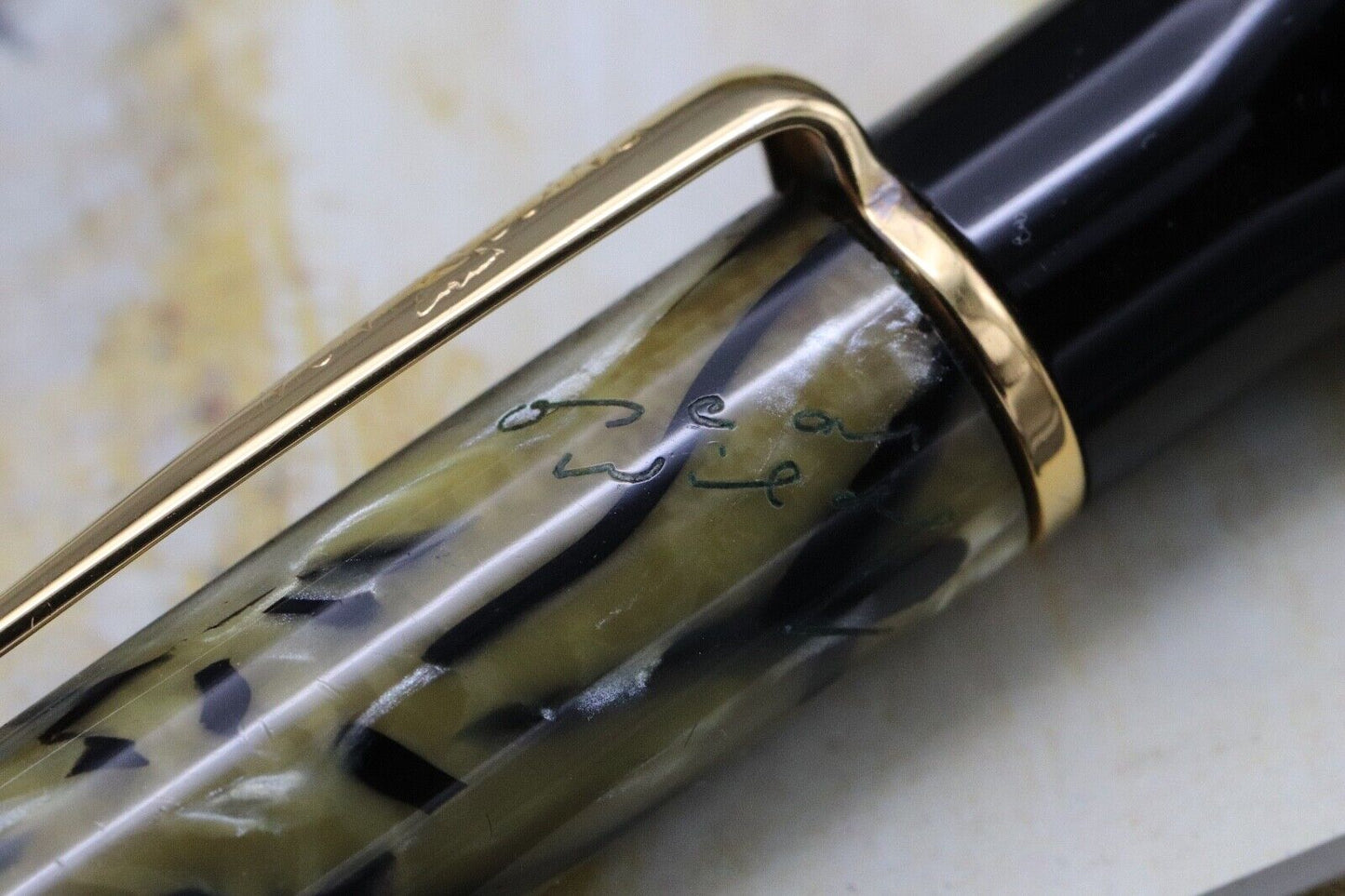 Montblanc Writers Edition Oscar Wilde Ballpoint Pen image 3