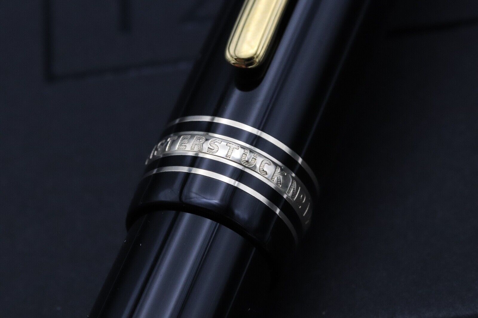 Montblanc Meisterstuck 149 Gold-Coated Fountain Pen - Extra Fine Nib image 4