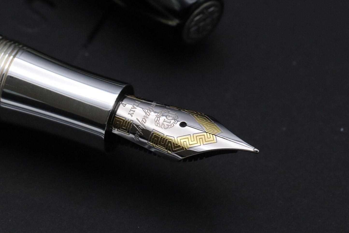 Montegrappa Extra 1930 Bamboo Black Celluloid Fountain Pen image 2