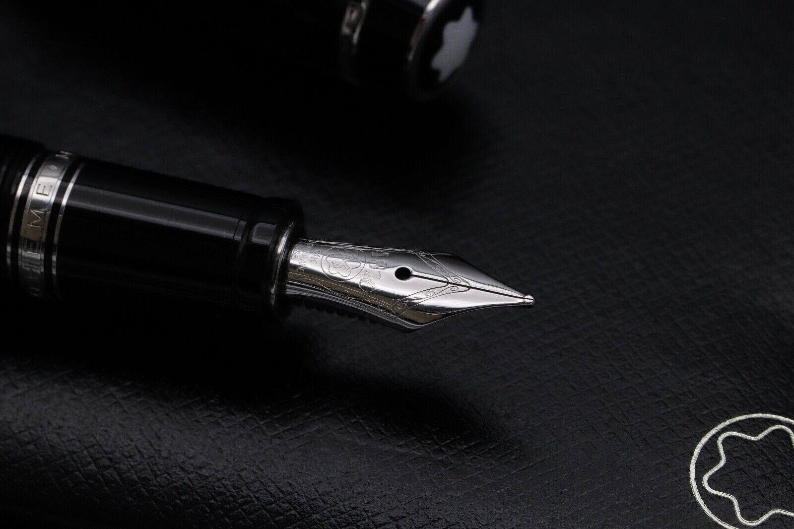 Montblanc Boheme Bleu Fountain Pen image 2