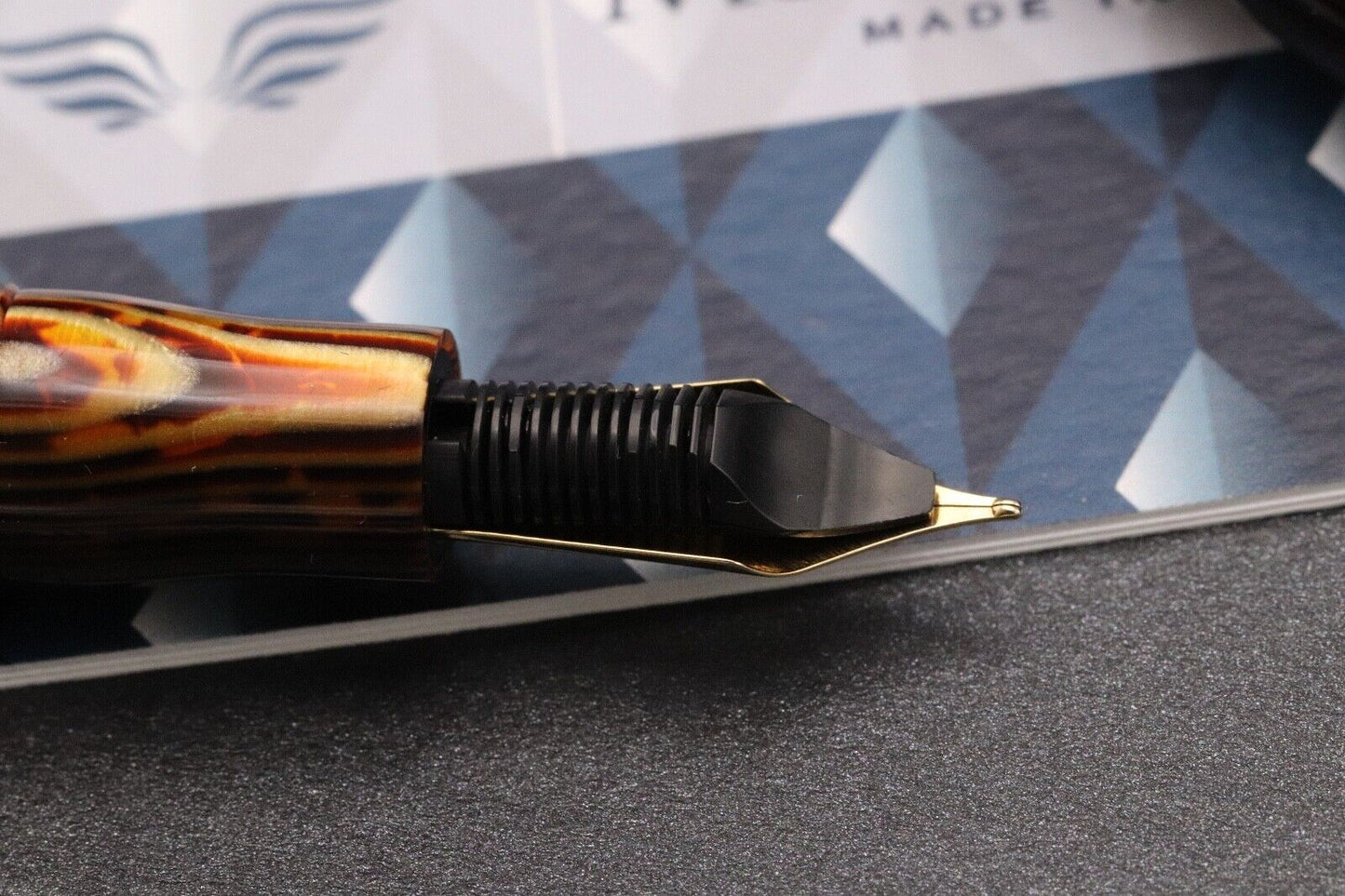 Leonardo Momento Zero Arco Bronze Celluloid LE10 Fountain Pen image 3