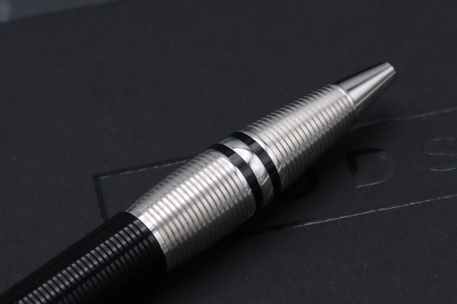 Montblanc Starwalker Doue Guilloche Ballpoint Pen image 4