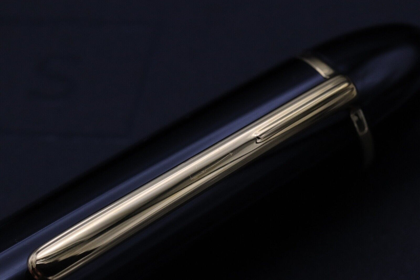 Montblanc Meisterstuck Gold-Coated 149 Fountain Pen image 7