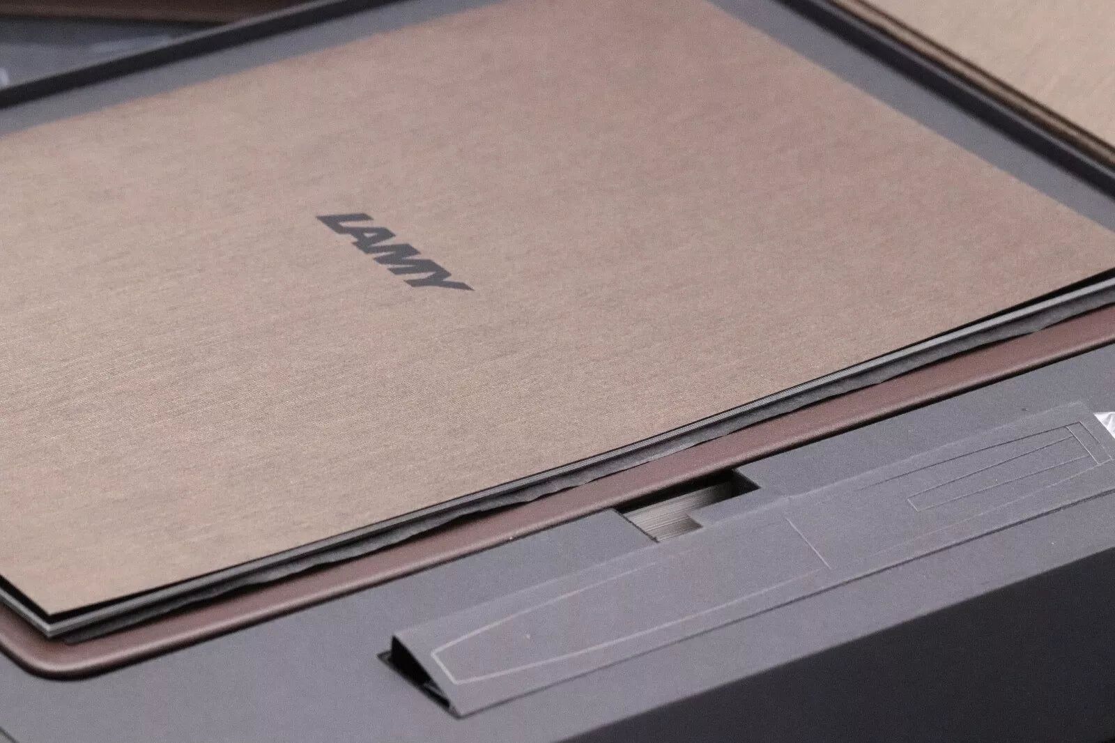 Lamy 2000 Brown Limited Edition Fountain Pen - UNUSED image 9