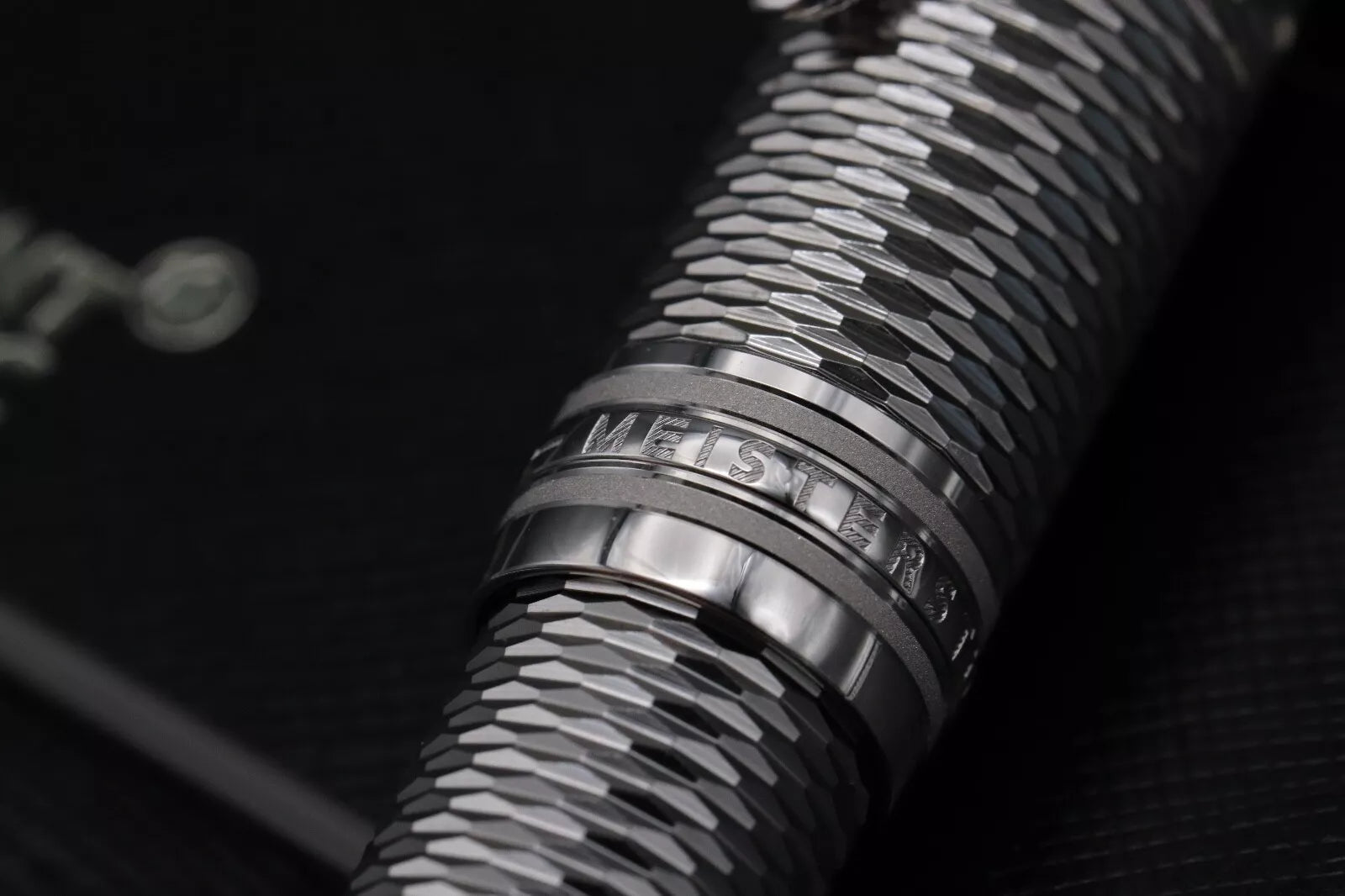 Montblanc Meisterstuck LeGrand Geometry Platinum-Coated Fountain Pen - UNUSED image 4