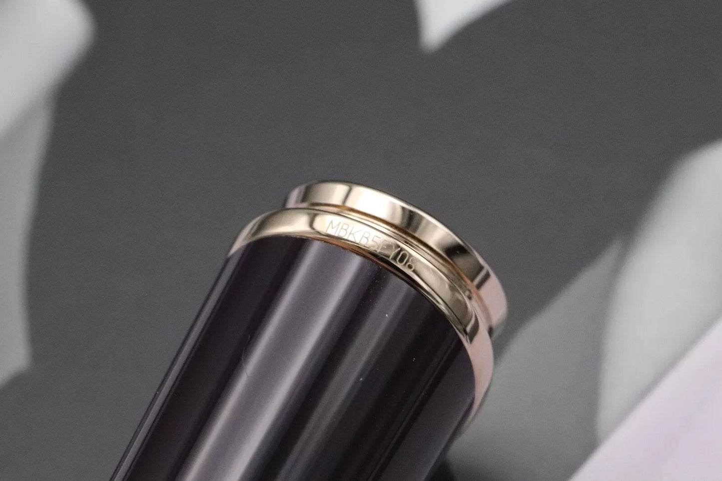 Montblanc Princesse Grace de Monaco Purple Fountain Pen image 8