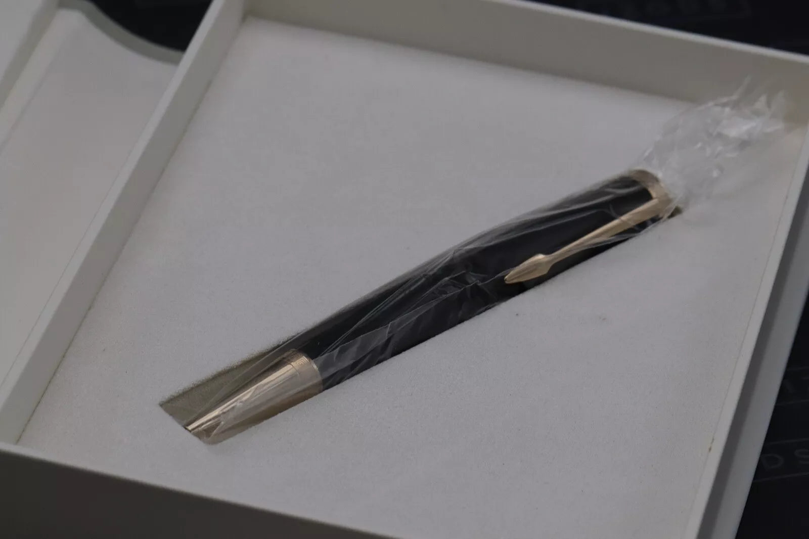 Montblanc Writers Edition Homage to Homer Ballpoint Pen image 6