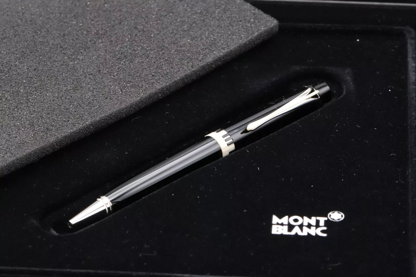 Montblanc Donation Series Herbert von Karajan Special Edition Ballpoint Pen image 6
