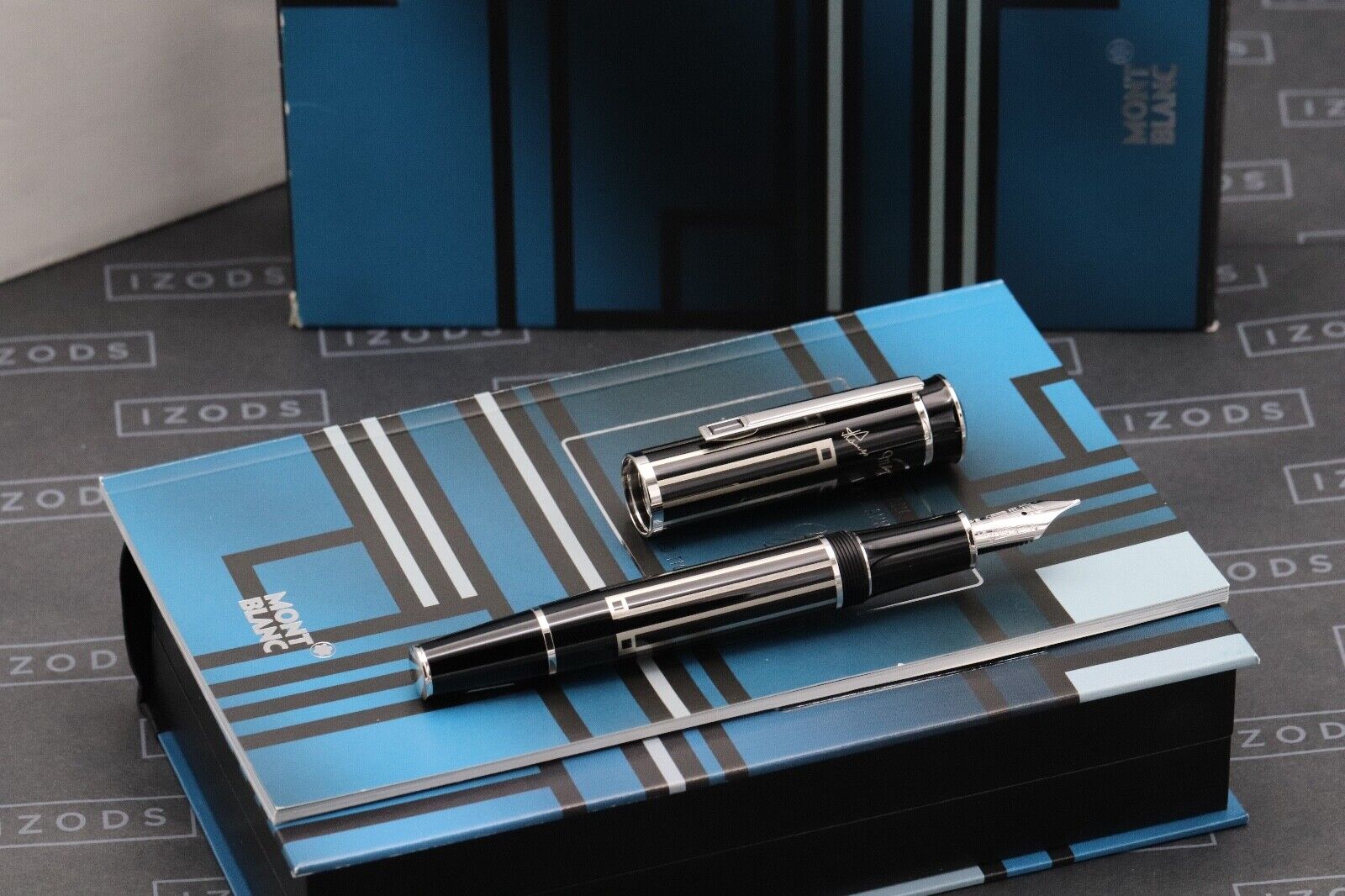 Montblanc Writers Edition Thomas Mann Fountain Pen - UNUSED image 0