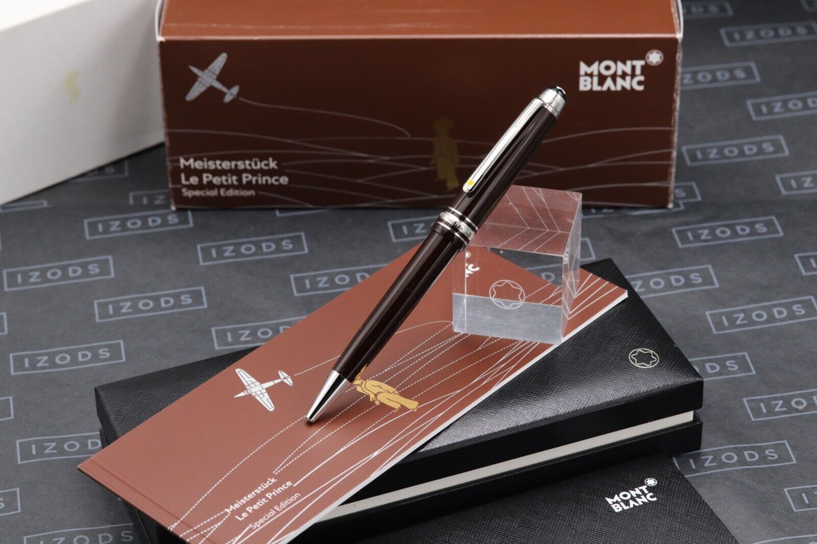 Montblanc Meisterstuck Le Petit Prince Aviator Midsize Ballpoint Pen image 0