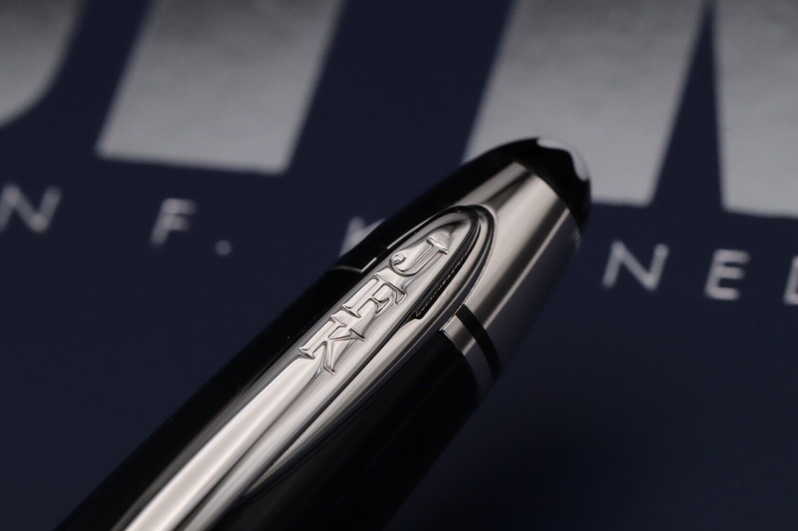 Montblanc Great Characters John F. Kennedy JFK Blue SE Ballpoint Pen image 4