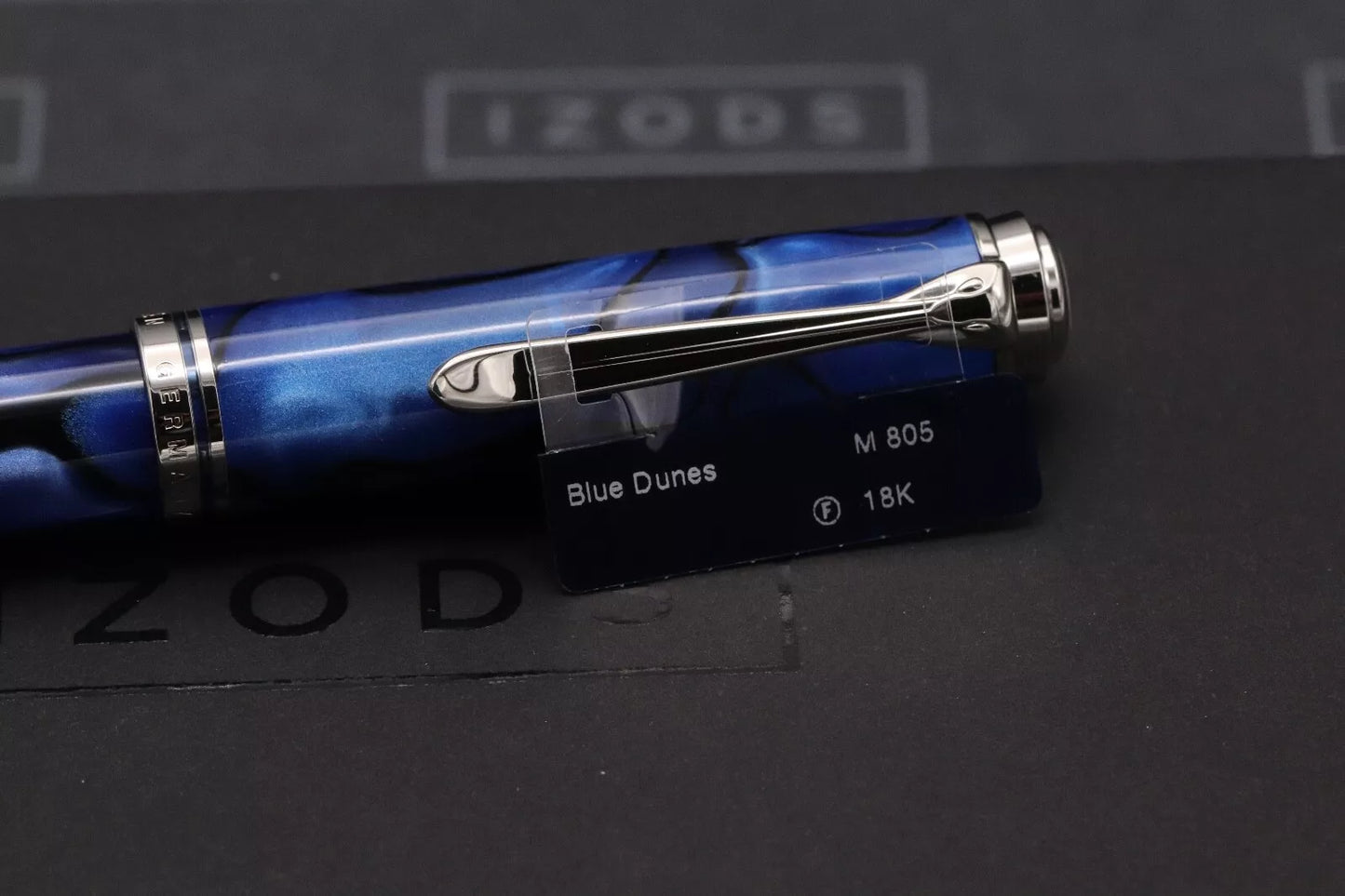 Pelikan Souveran M805 Blue Dunes Special Edition Fountain Pen - EF Nib image 7