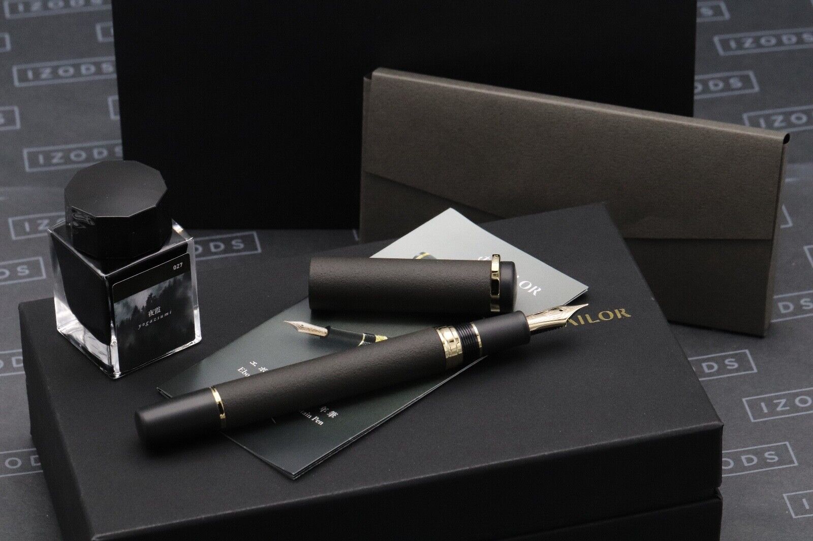 Sailor Ebonite Sculpture Yogazsumi Fountain Pen - UNUSED image 0