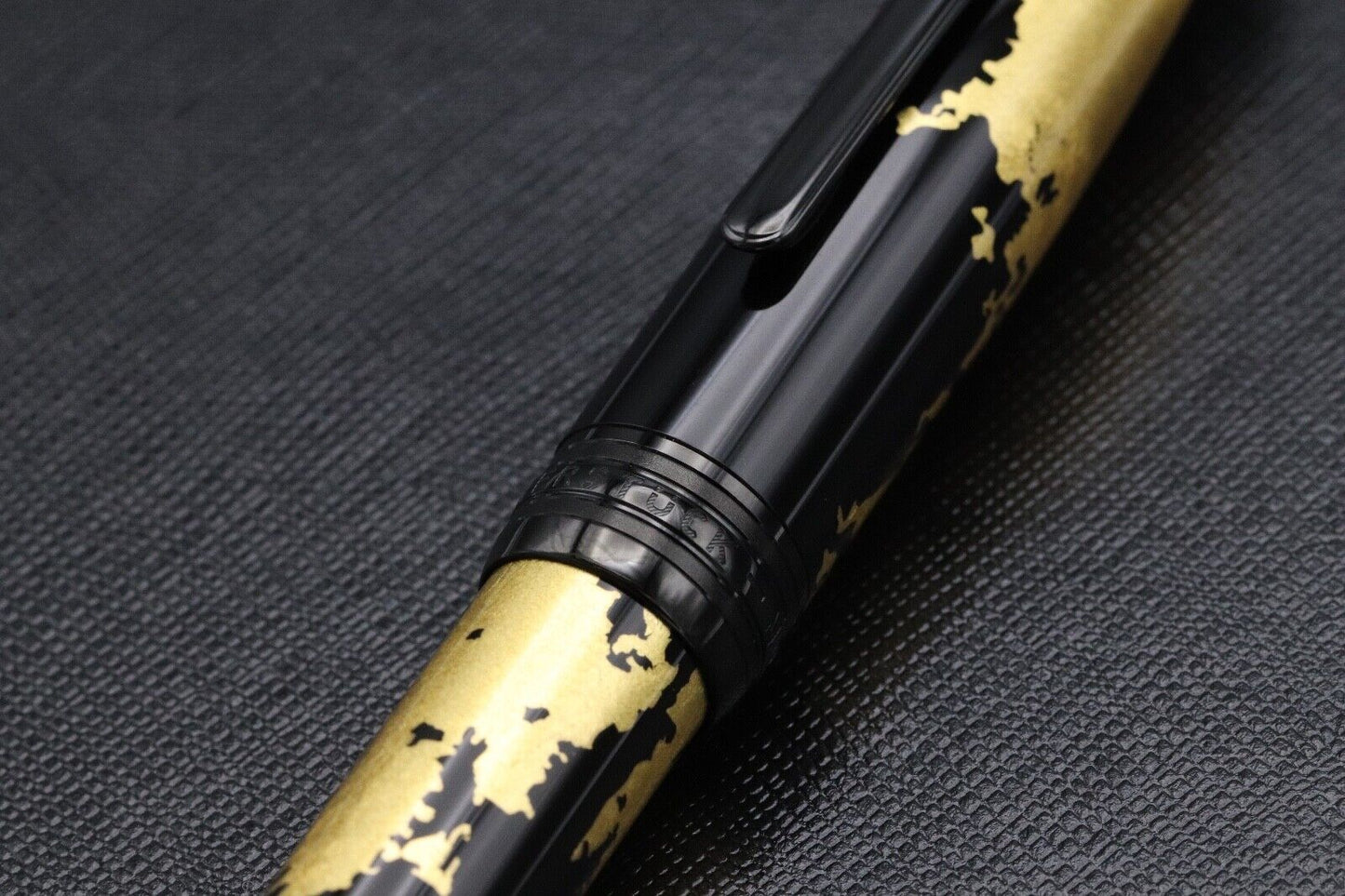 Montblanc Meisterstuck 146 LeGrand Solitaire Gold Leaf Fountain Pen - Flex Nib image 4