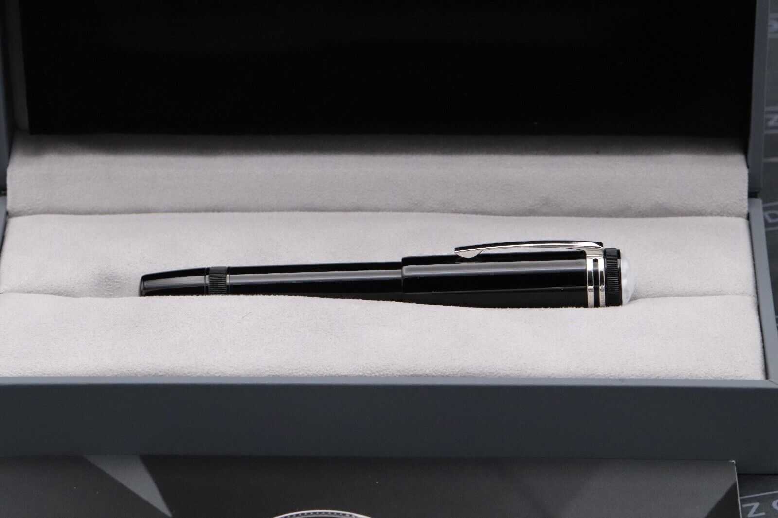 Montblanc Heritage 1912 Fountain Pen - NEVER INKED image 7