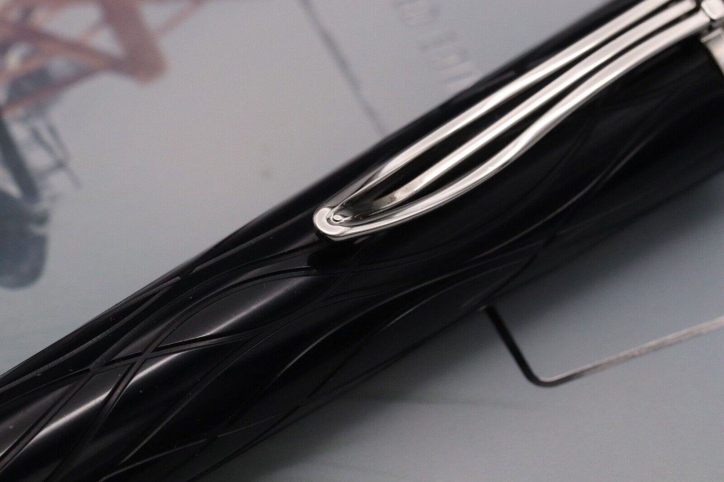 Montblanc Writers Edition Mark Twain Ballpoint Pen image 2