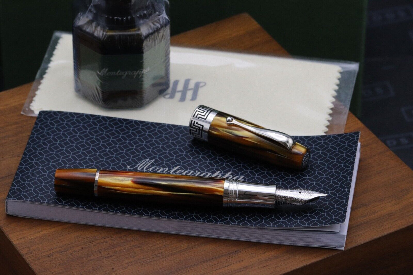 Montegrappa Extra 1930 Turtle Brown Celluloid Fountain Pen - Stub Nib image 1