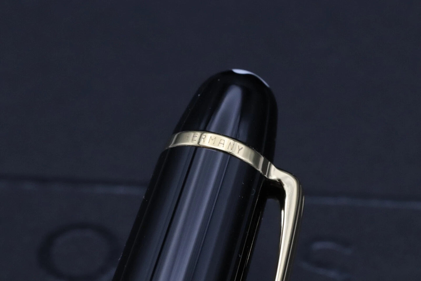Montblanc Meisterstuck 145 Classique Gold Coated Fountain Pen image 1