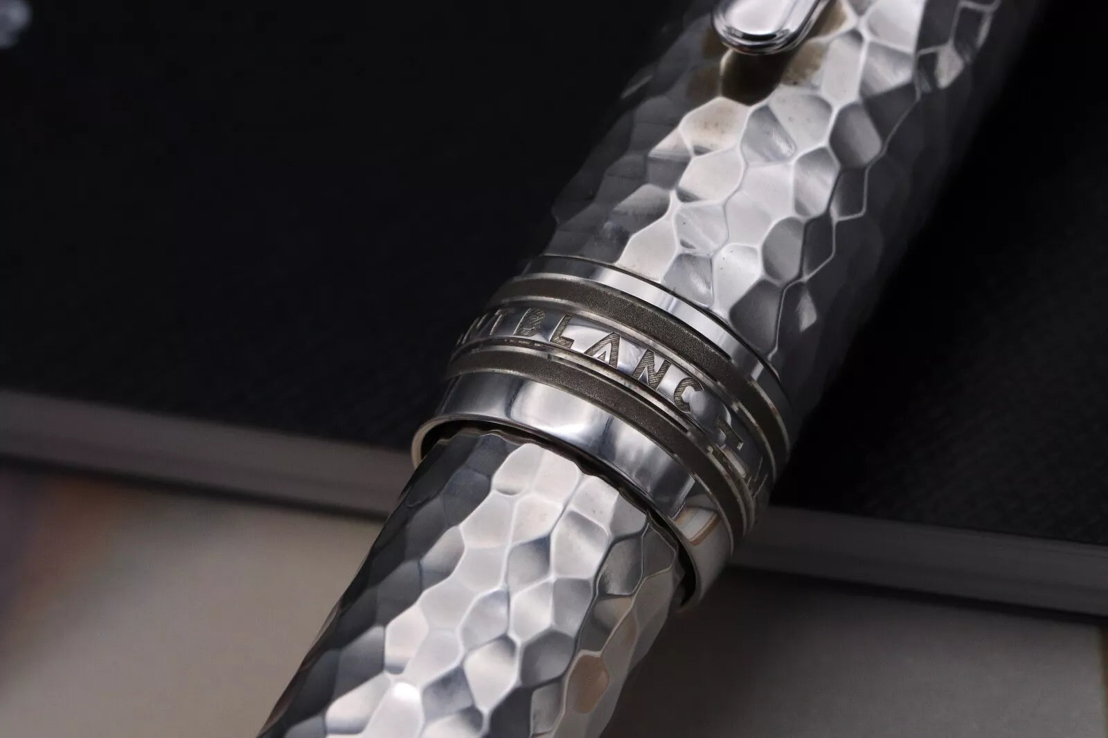 Montblanc Meisterstuck LeGrand Martele Silver Fountain Pen - Fine Nib image 5
