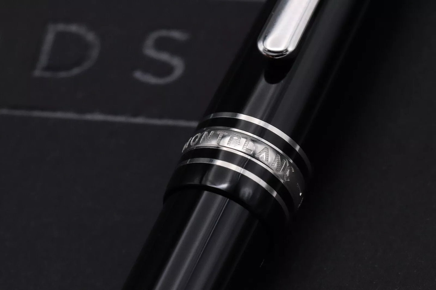 Montblanc Meisterstuck 145 Classique Platinum Coated Fountain Pen image 5