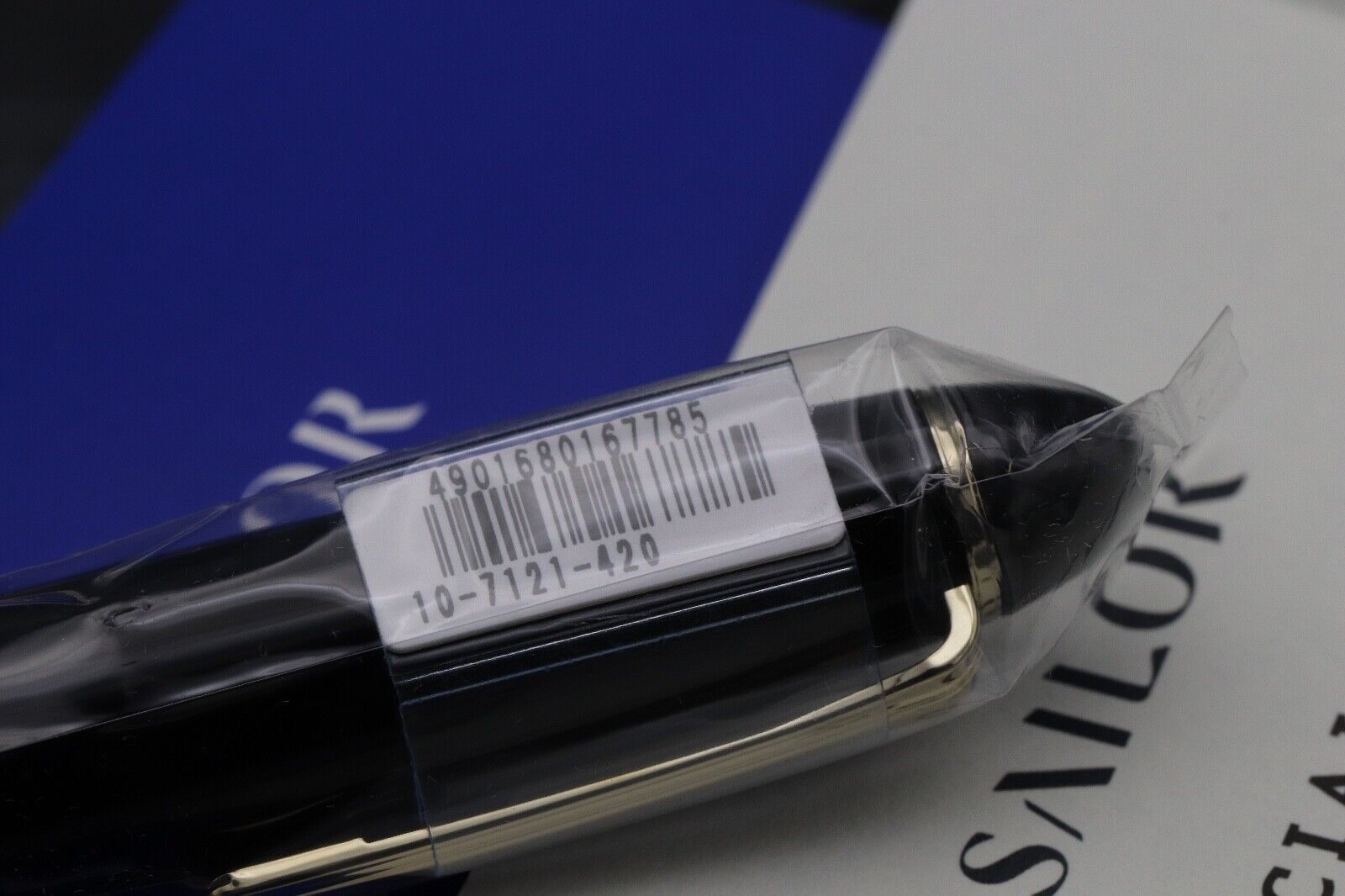 Sailor 1911L Black Gold Fountain Pen - M Naginata Togi Nib - SEALED image 3