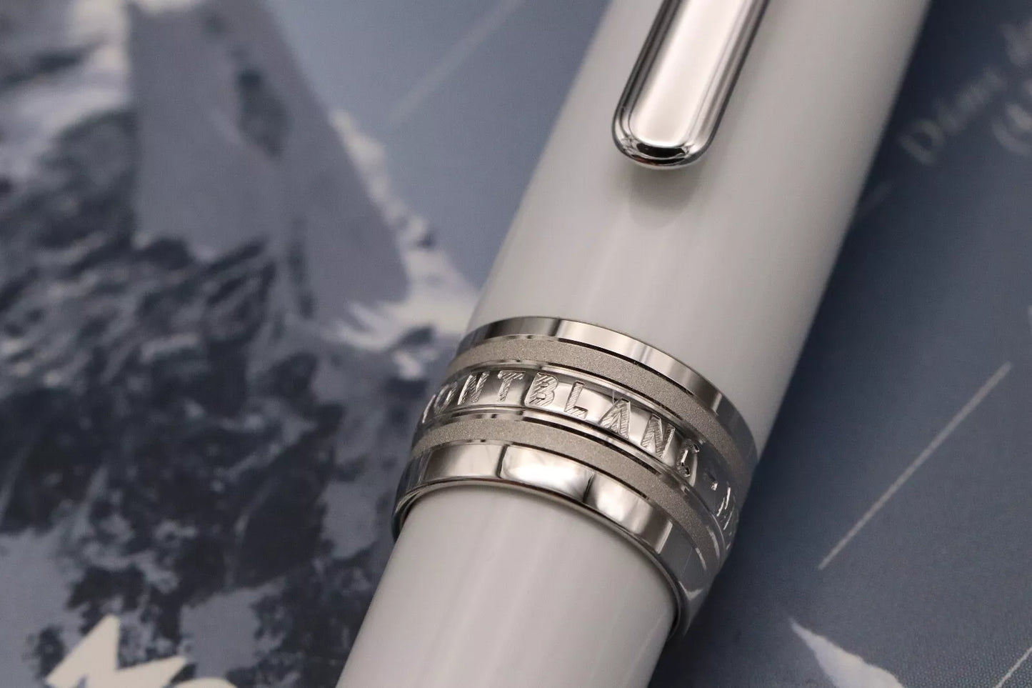 Montblanc Meisterstuck Classique Tribute to the Mont Blanc Fountain Pen image 5