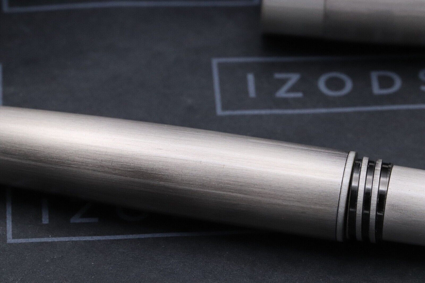 Montegrappa Mule Silver Plated Fountain Pen - UNUSED image 3