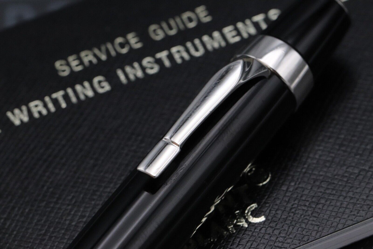 Montblanc Boheme Platinum Line No Stone Ballpoint Pen image 2