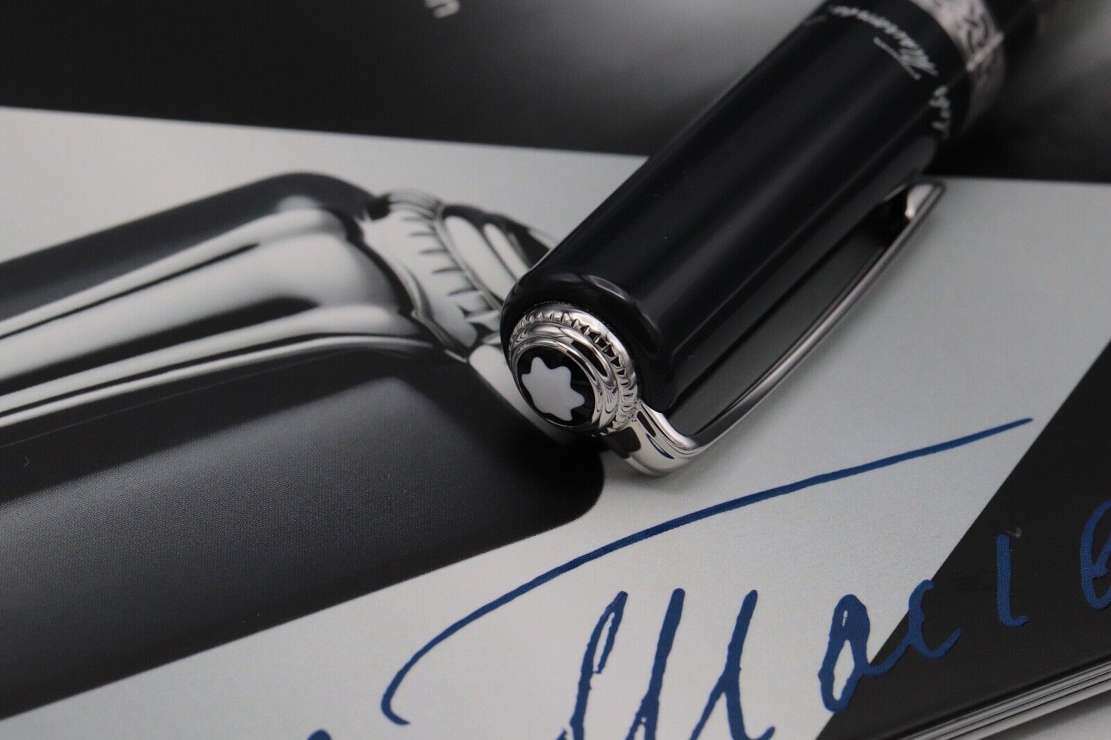 Montblanc Writers Edition Leo Tolstoy Ballpoint Pen - UNUSED image 4