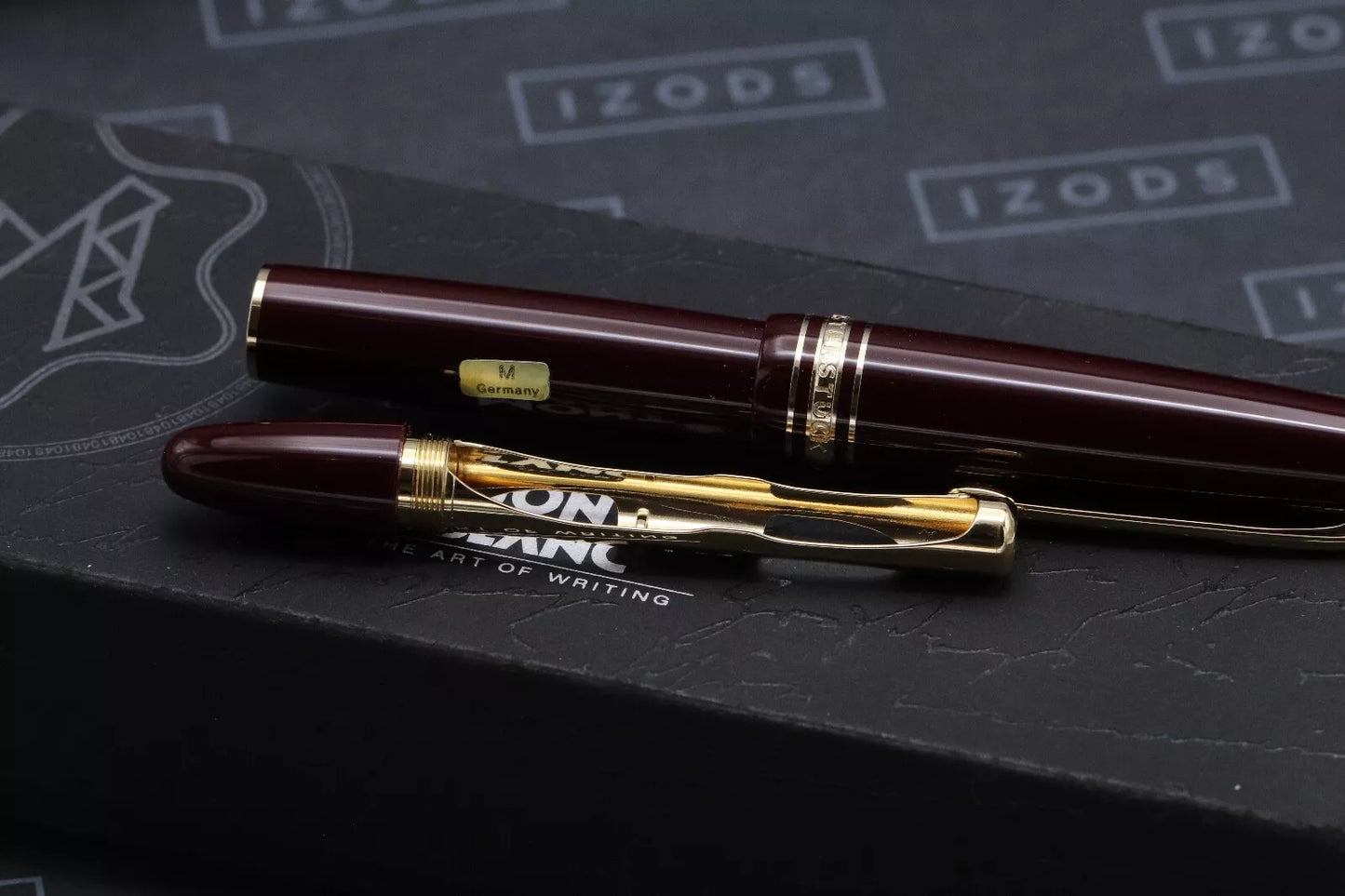 Montblanc Meisterstuck 147 Traveller Bordeaux Fountain Pen - UNUSED image 8