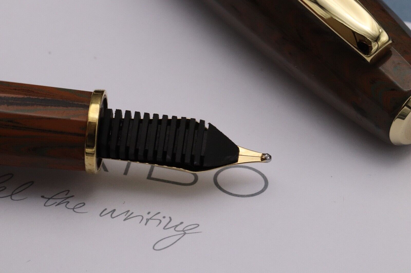 SCRIBO Feel Monte Cornero Ebonite LE90 Fountain Pen - 18k Broad Nib image 3