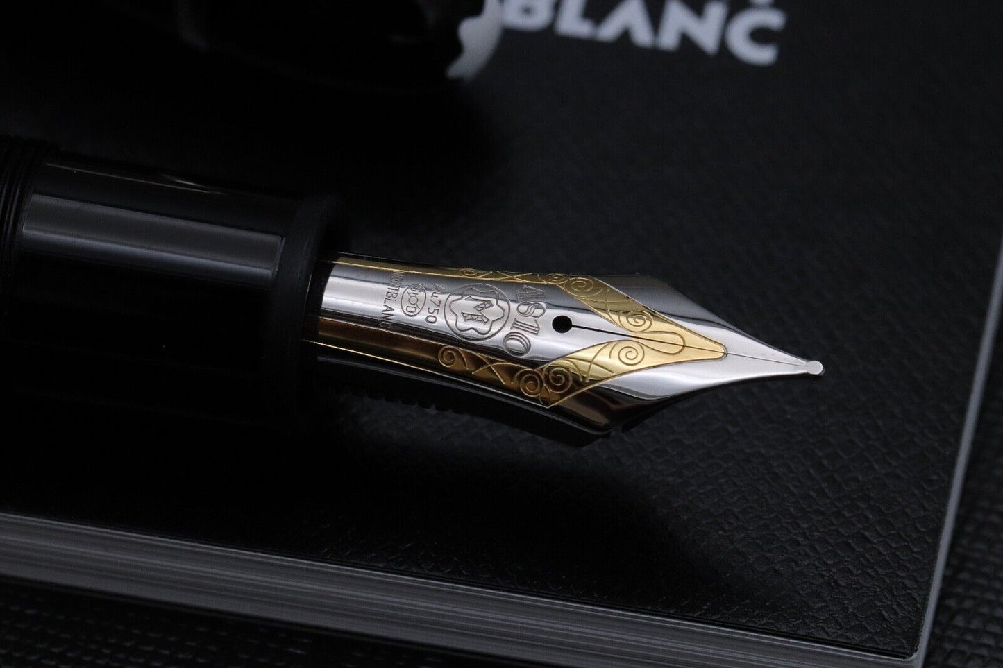 Montblanc Meisterstuck 149 Platinum-Coated Fountain Pen image 2