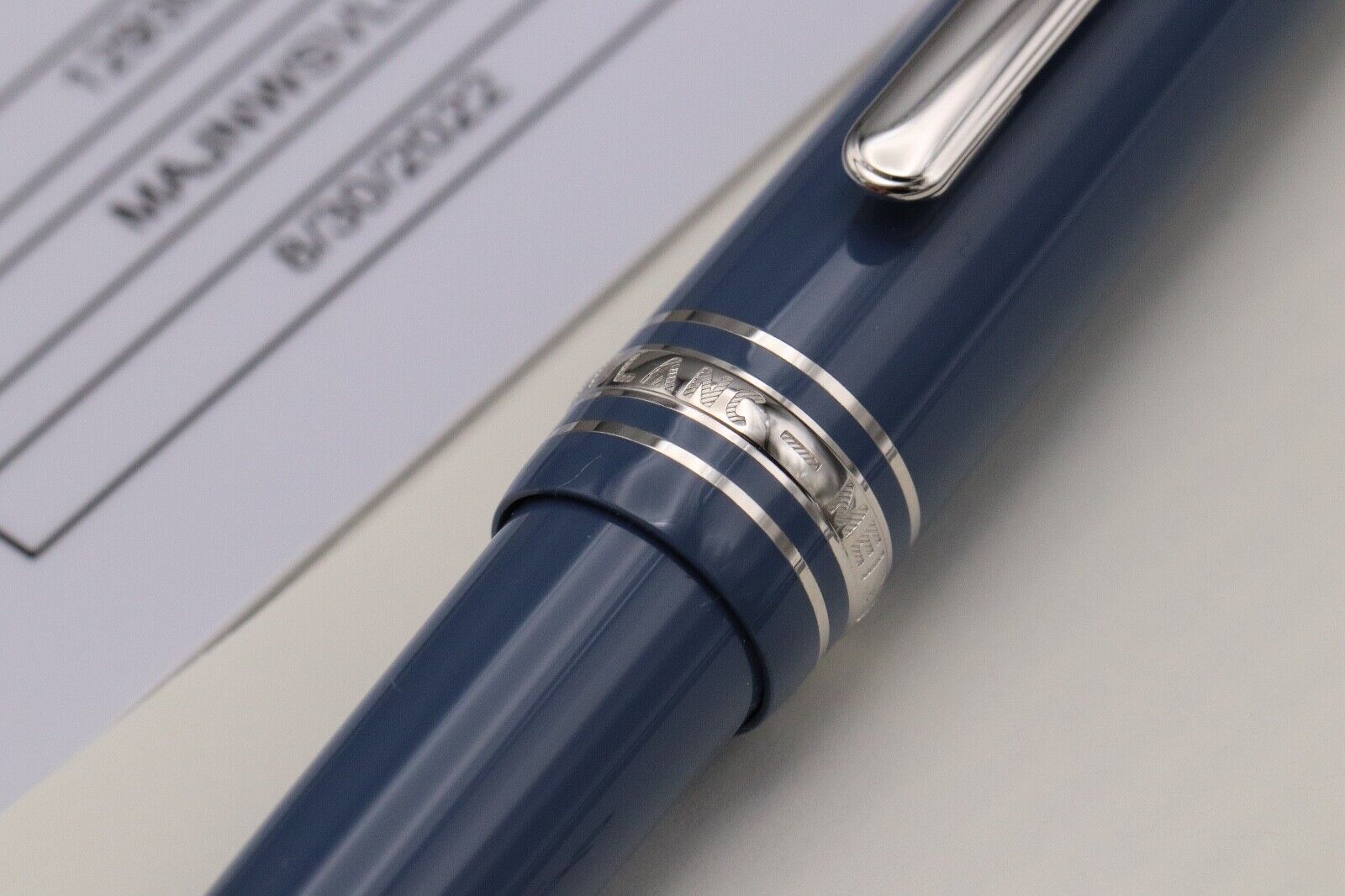 Montblanc Meisterstück Midsize Glacier Ballpoint Pen - UNUSED image 2