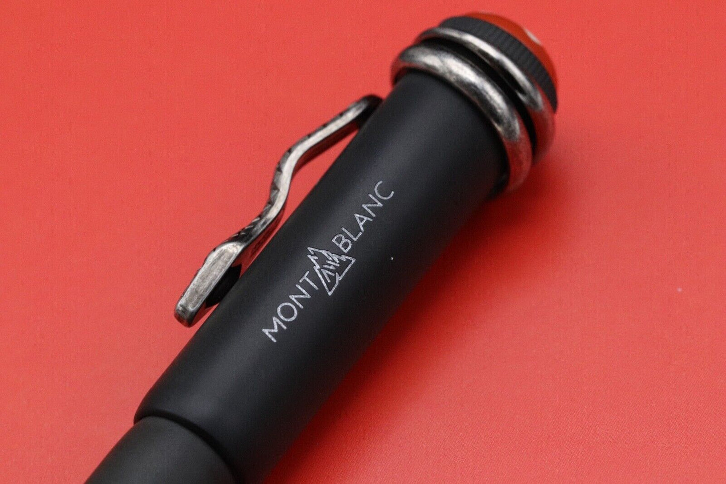 Montblanc Heritage Rouge et Noir Ebonite LE1906 Fountain Pen - UNUSED image 4