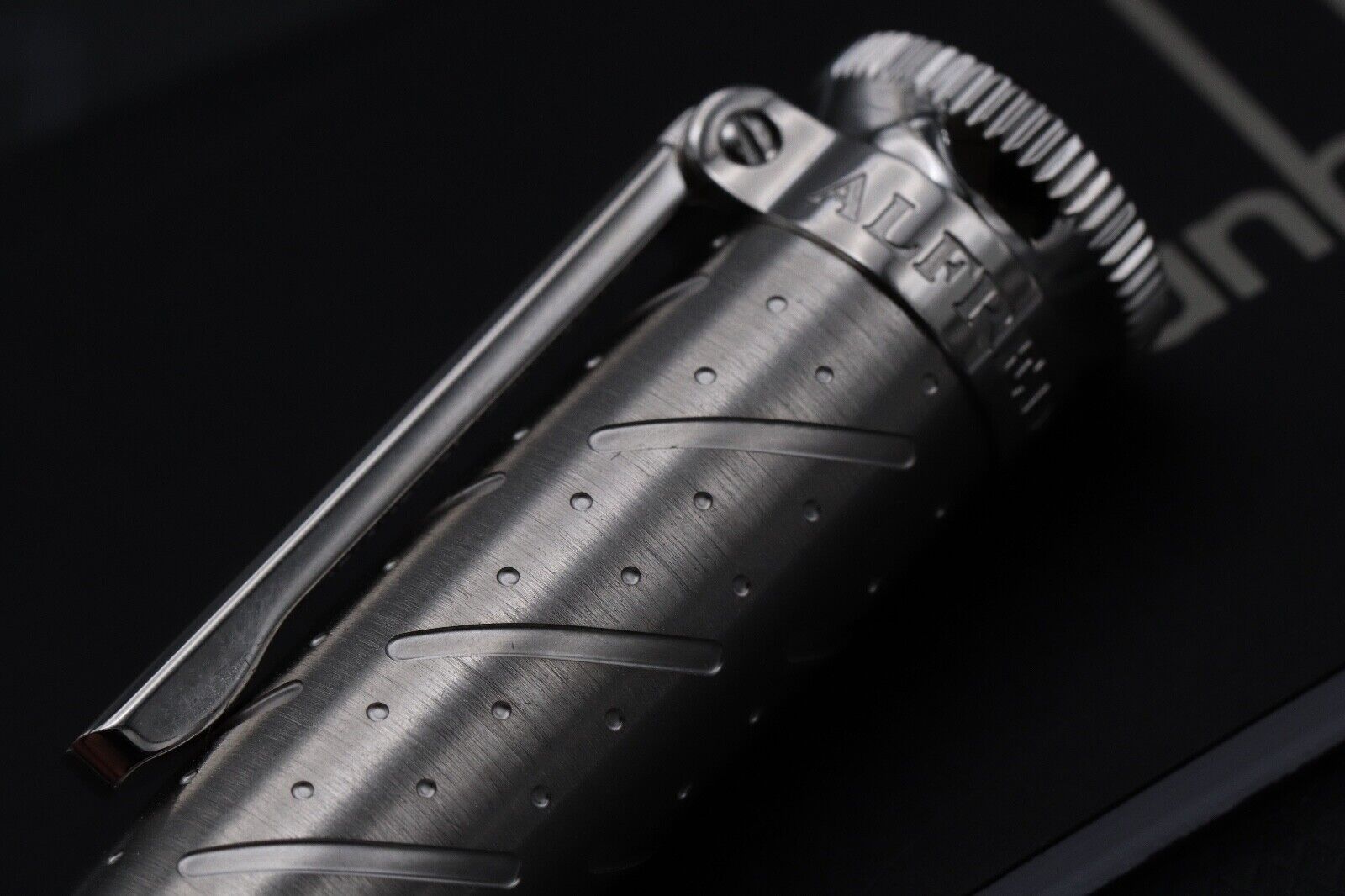 Dunhill Sentryman Disc Brake Ballpoint Pen - UNUSED image 2