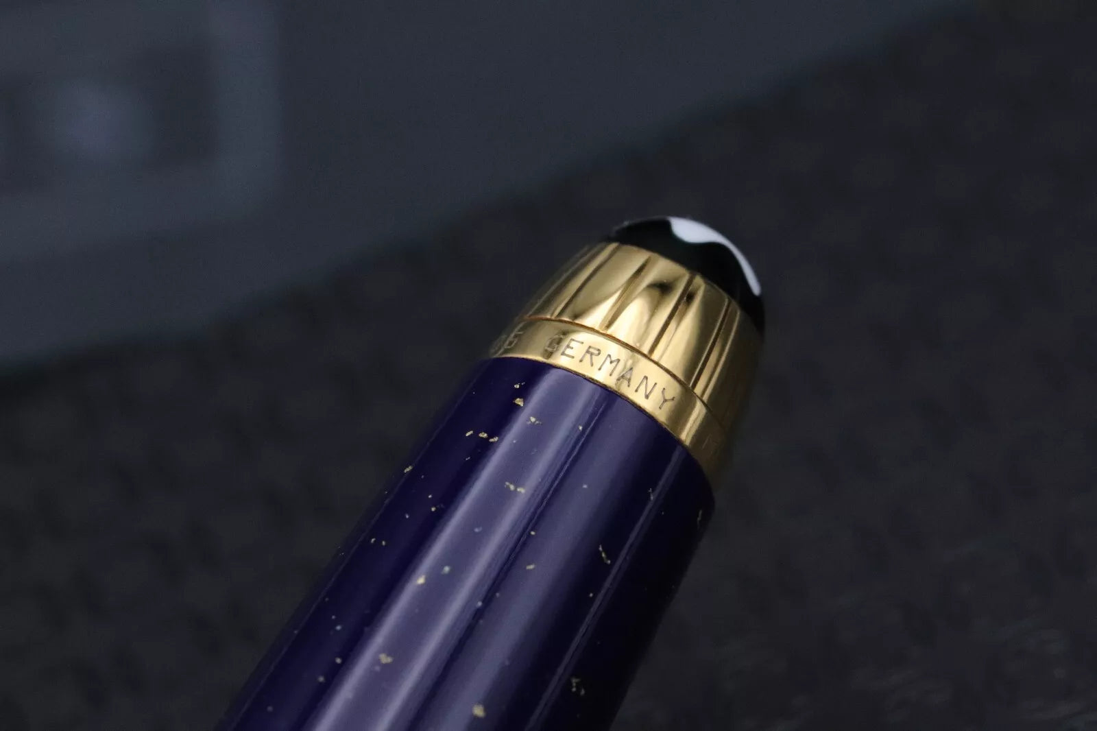 Montblanc Meisterstuck 164 Classique Ramses II Vermeil Ballpoint Pen image 5