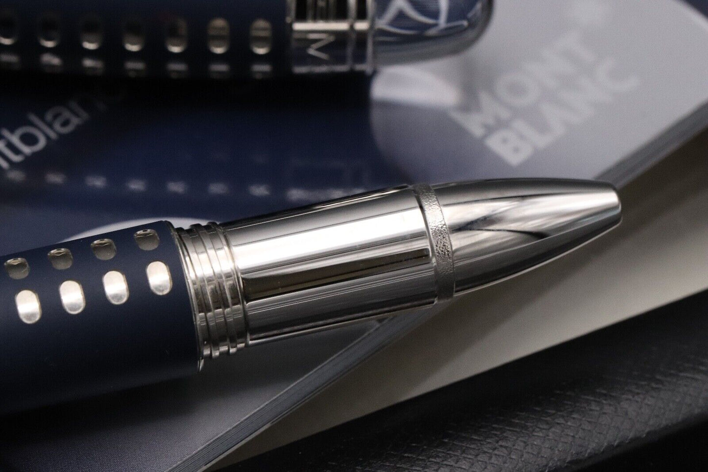 Montblanc Starwalker A380 Special Edition Rollerball / Fineliner Pen image 2