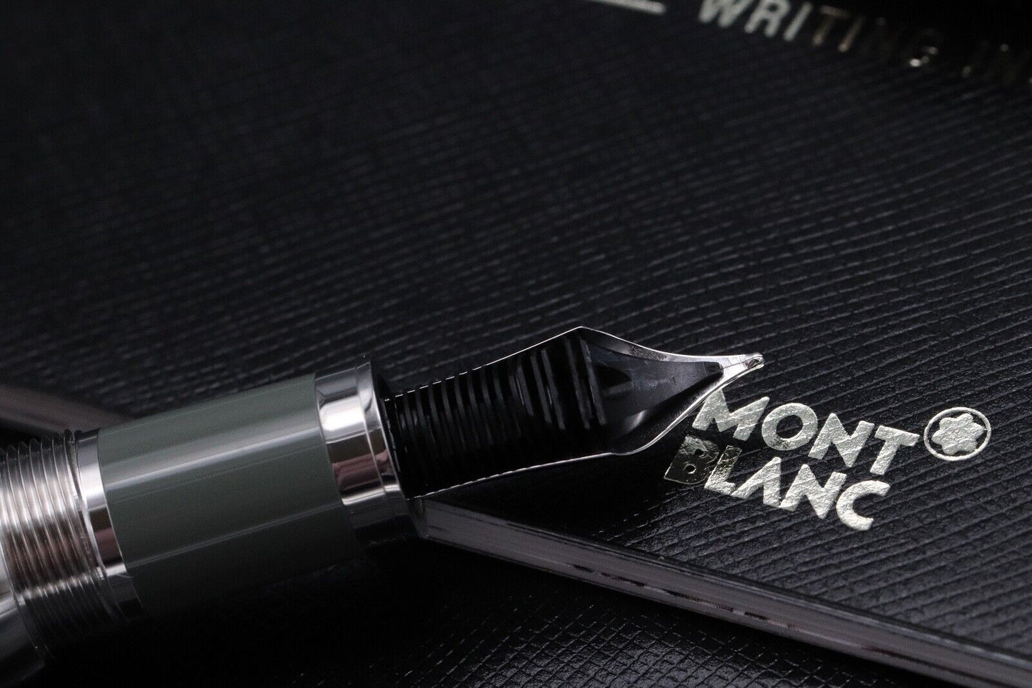 Montblanc Writers Edition Rudyard Kipling Fountain Pen image 3