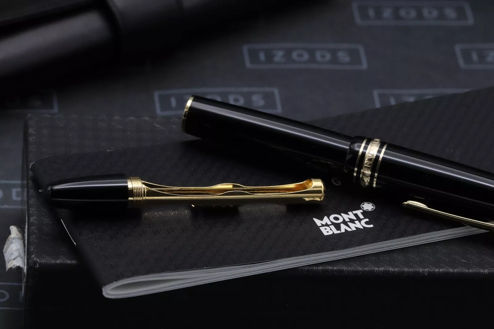 Montblanc Meisterstuck 147 Traveller Gold Coated Fountain Pen with Pouch image 7